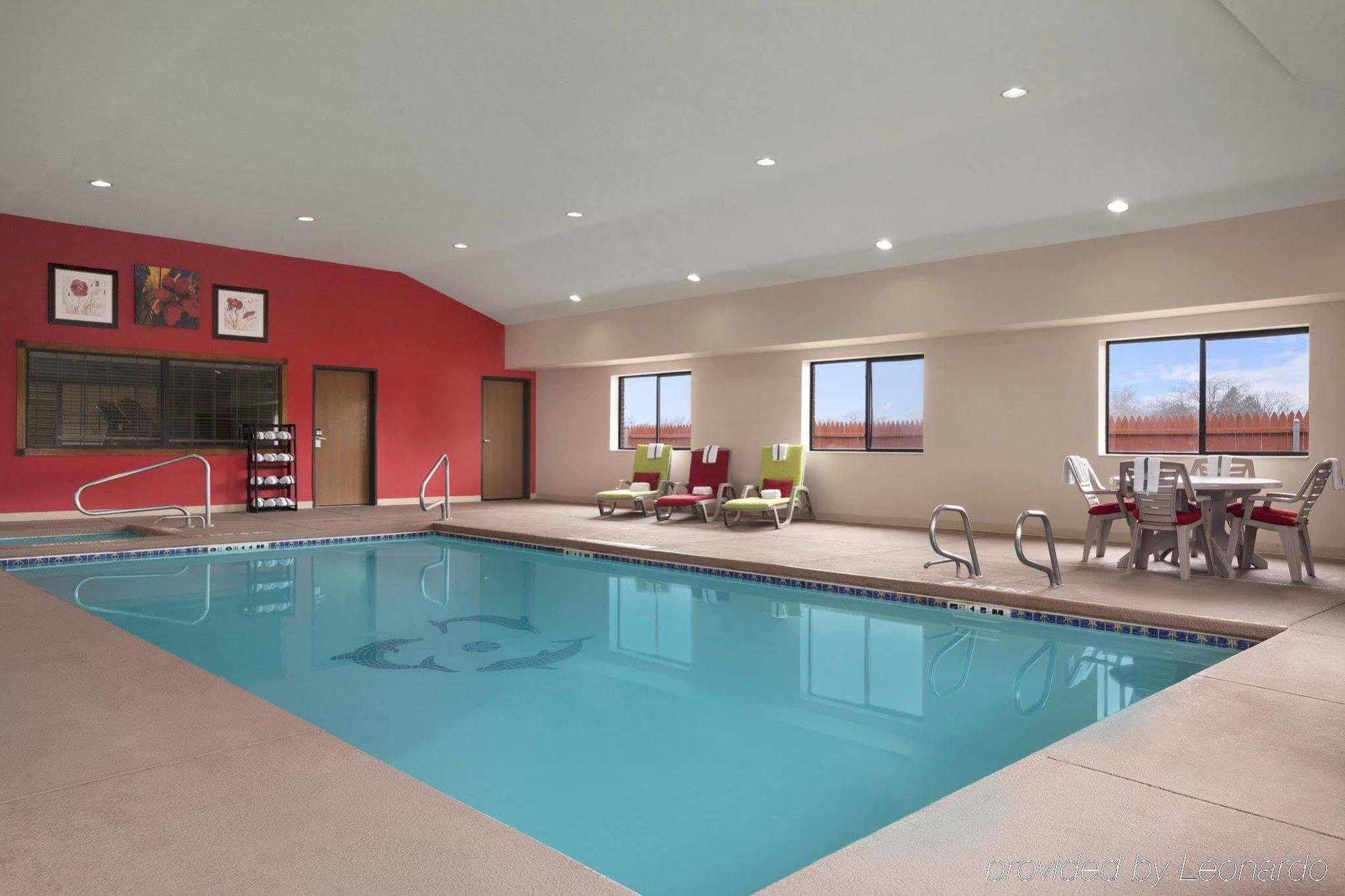 Country Inn & Suites By Radisson, Lubbock, Tx מראה חיצוני תמונה